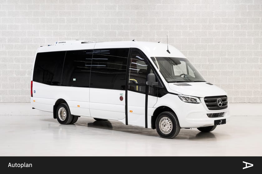 Bilde 1 av Mercedes-Benz Sprinter 519 CDI Panel Van 17-seter | Cruise/Krok/Kamera