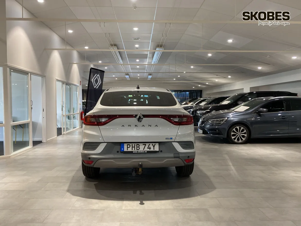 Renault Arkana E-TECH 145