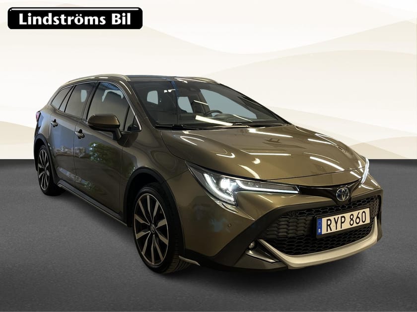 Bild 3 av Toyota Corolla TREK Hybrid 2.0 184hk S&V-hjul