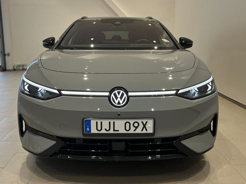 Bild 2 av Volkswagen ID.7 Pro Tourer