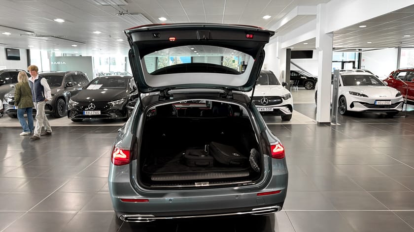 Bild 5 av Mercedes-Benz E 300 de 4MATIC T