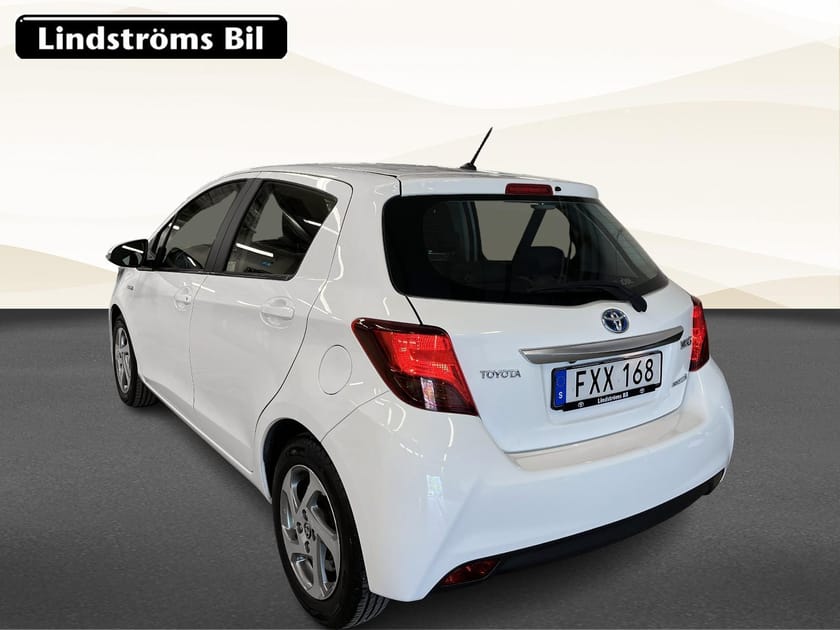 Bild 4 av Toyota Yaris Hybrid Active 1.5 101hk S&V-Hjul