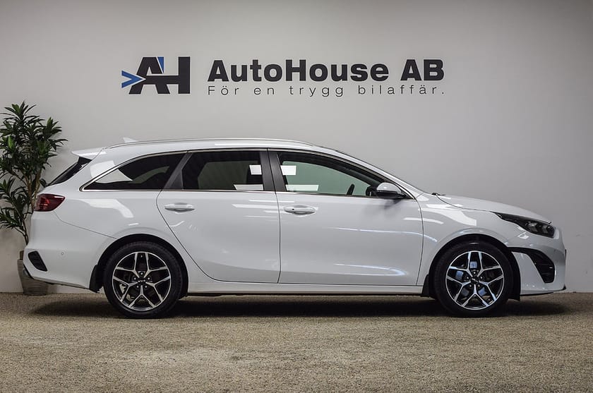 Bild 3 av Kia Ceed Sportswagon Plug-in Hybrid Advance Plus Pano Skinn