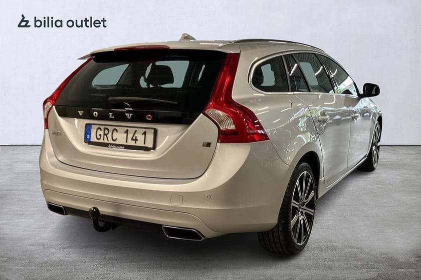 Bild 4 av Volvo V60 D4 AWD Classic Dragkrok Navigation PDC Fram&Bak