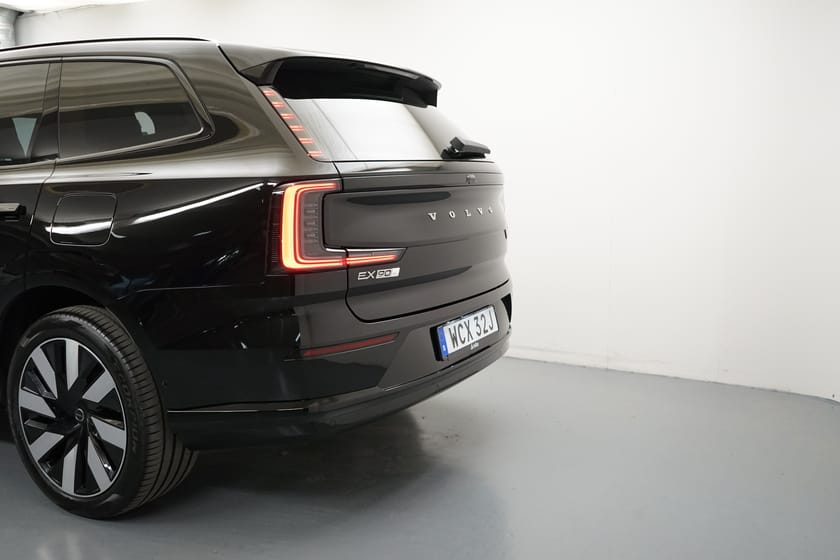 Bild 3 av Volvo EX90 Twin Motor Performance Ultra 6sätes, Parkeringskamera 360, Dragkrok
