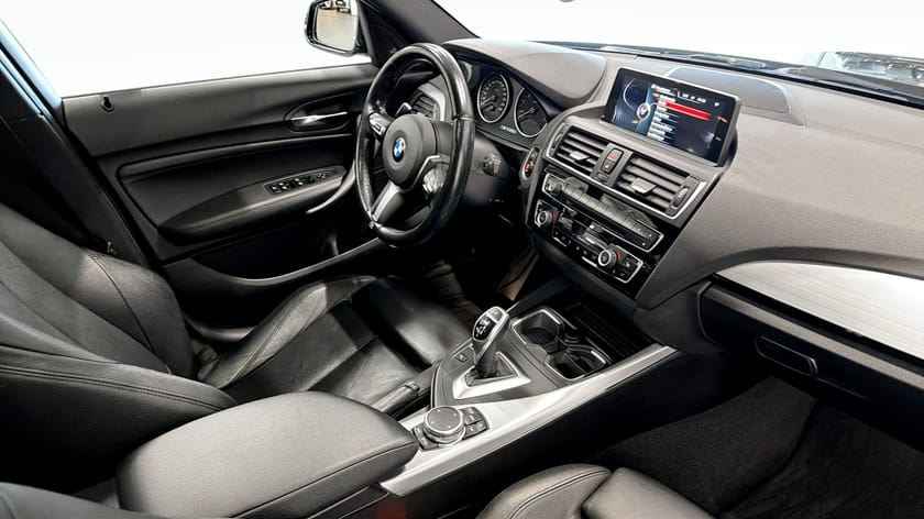 Bild 3 av BMW M135i xDrive 5-d H/K Taklucka Elstol m minne