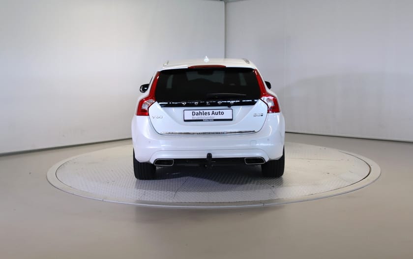 Bilde 4 av Volvo V60 D5 Twin Engine Summum ACC/Krok/Kam/P-varm/Skinn/El.sete