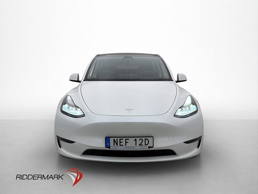 Bild 2 av Tesla Model Y Performance AWD Svenskåld Autopilot Dragkrok