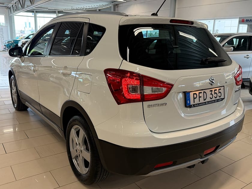 Bild 2 av Suzuki SX4 S-Cross 1.0 Boosterjet DOHC 12V VVT AllGrip 111 hk