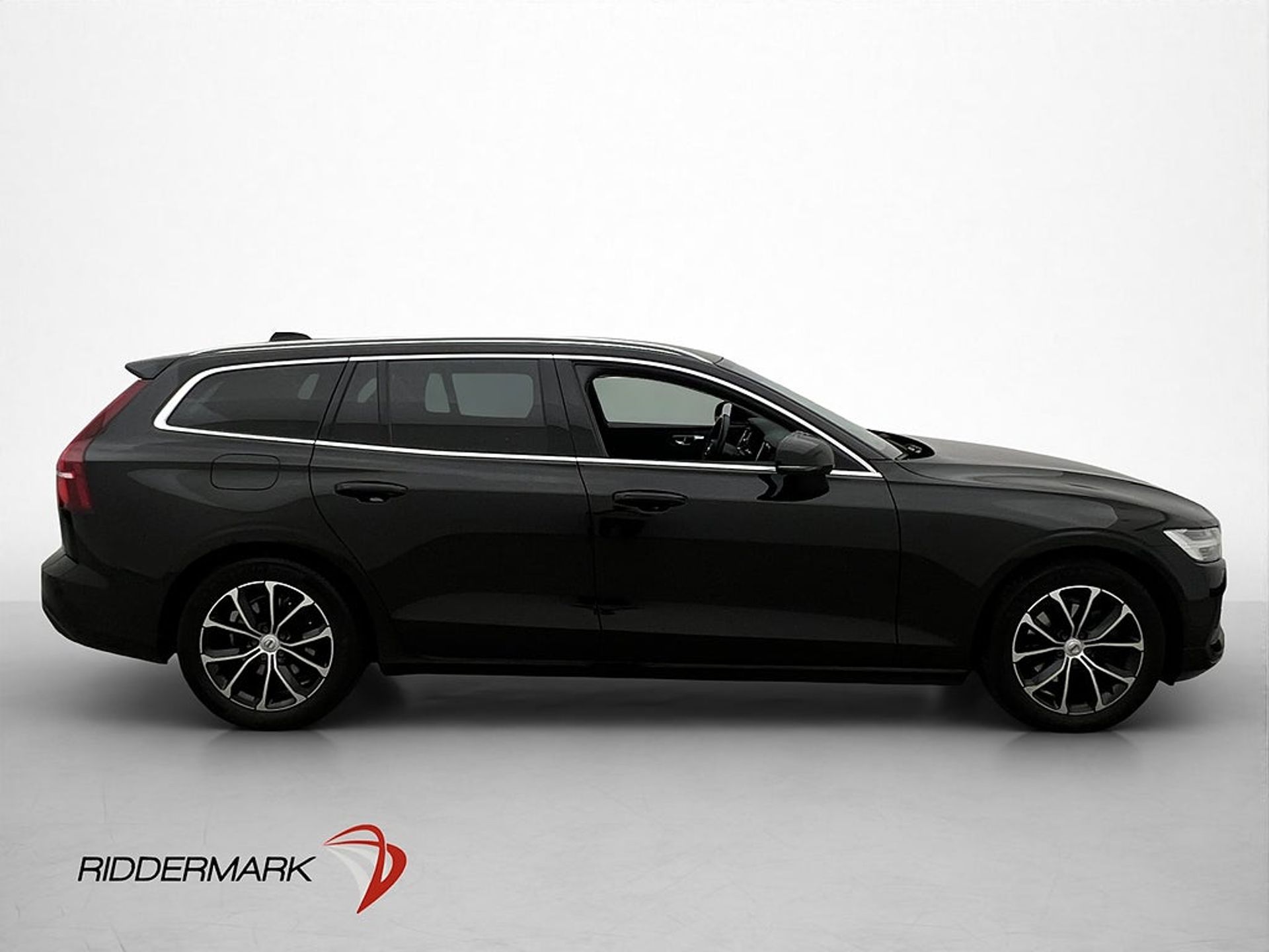 Volvo V60 D3 Momentum 2019, bild 4/10