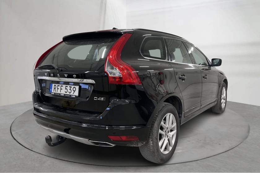 Bild 3 av Volvo XC60 D4 AWD (190hk) Classic Momentum, Drag