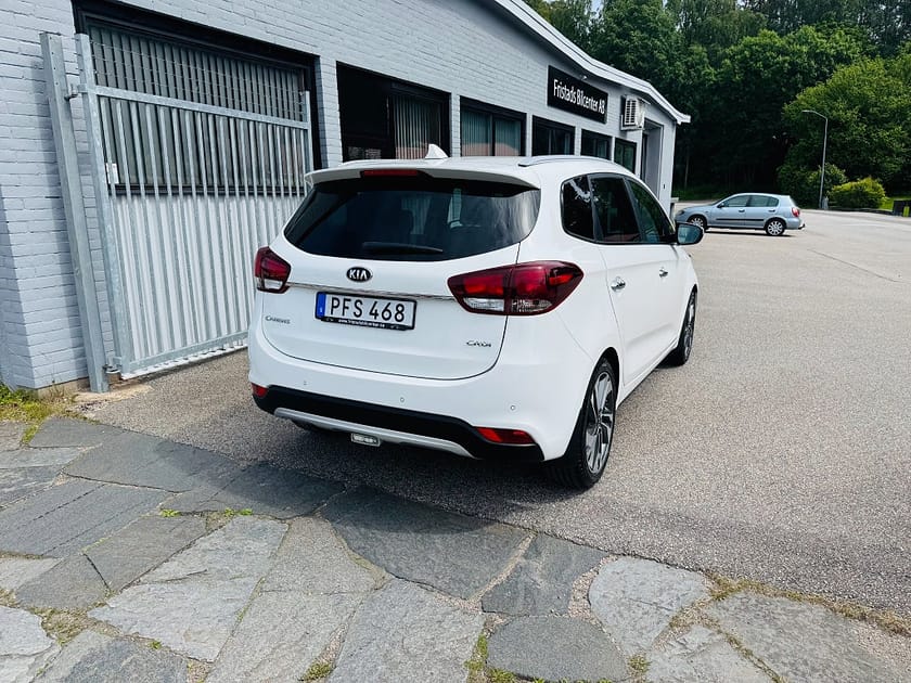 Bild 3 av Kia Carens 1.7 VGT GLS / 7-SITSIG / 6600Mil