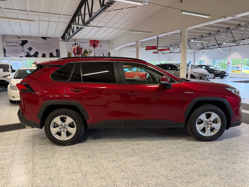 Bild 3 av Toyota RAV4 Hybrid AWD-i Active Komfortpaket