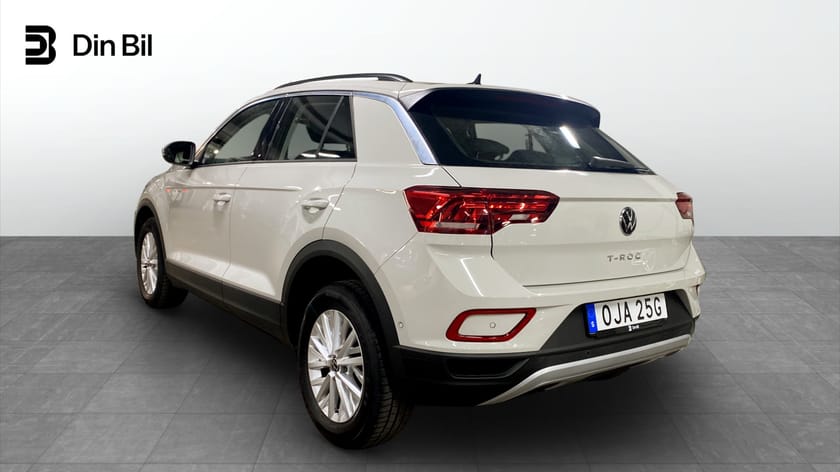 Bild 3 av Volkswagen T-Roc 1.0 TSI 110hk 6-VXL / PARK ASSIST