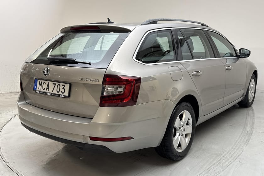 Bild 3 av Škoda Octavia Kombi III 1.0 TSI Combi (115hk) Ambittion Drag