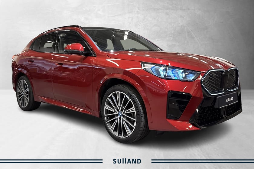 Bilde 2 av BMW iX2 xDrive30 xDrive30/M-Sport/Fully Charged/H&K/El.Krok/El-seter ++