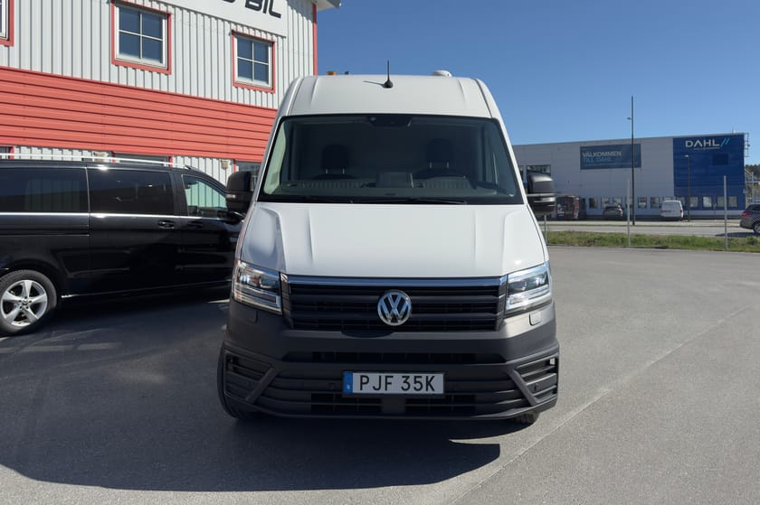 Bild 3 av Volkswagen Crafter 50 2.0 TDI RWD VERKSTADSINREDD KAMERA DRAG MOMSBIL
