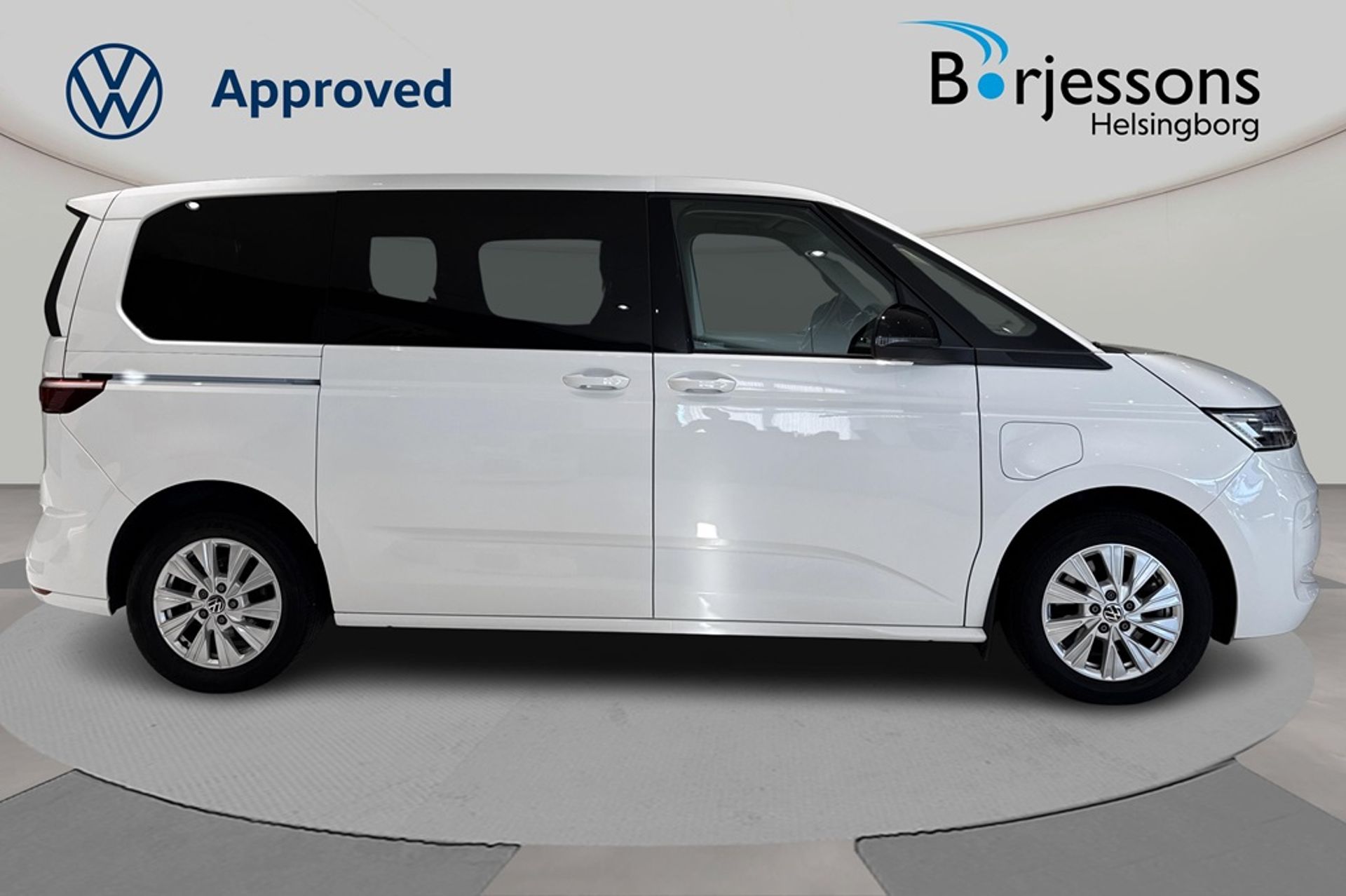Volkswagen Multivan 2024, bild 2/10