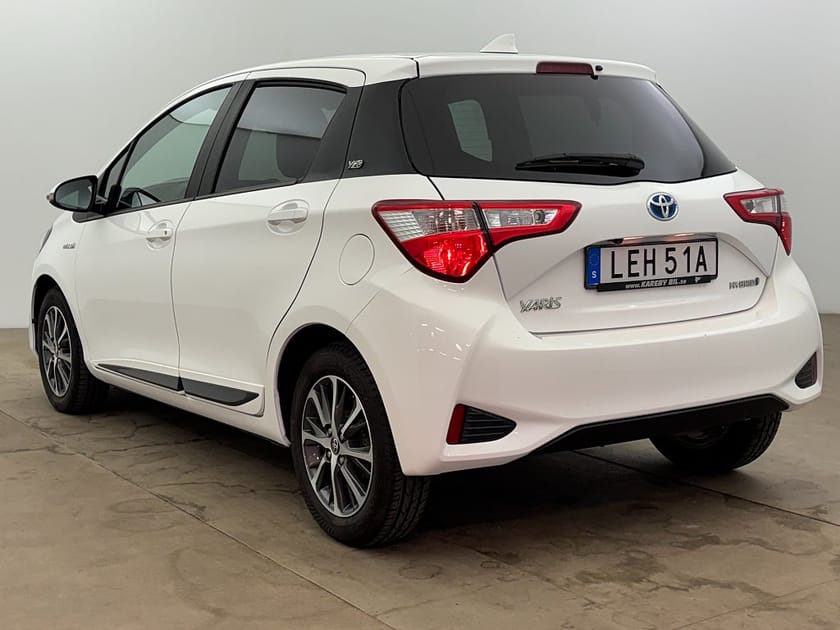 Bild 4 av Toyota Yaris Hybrid e-CVT Y20 Edition Backkamera