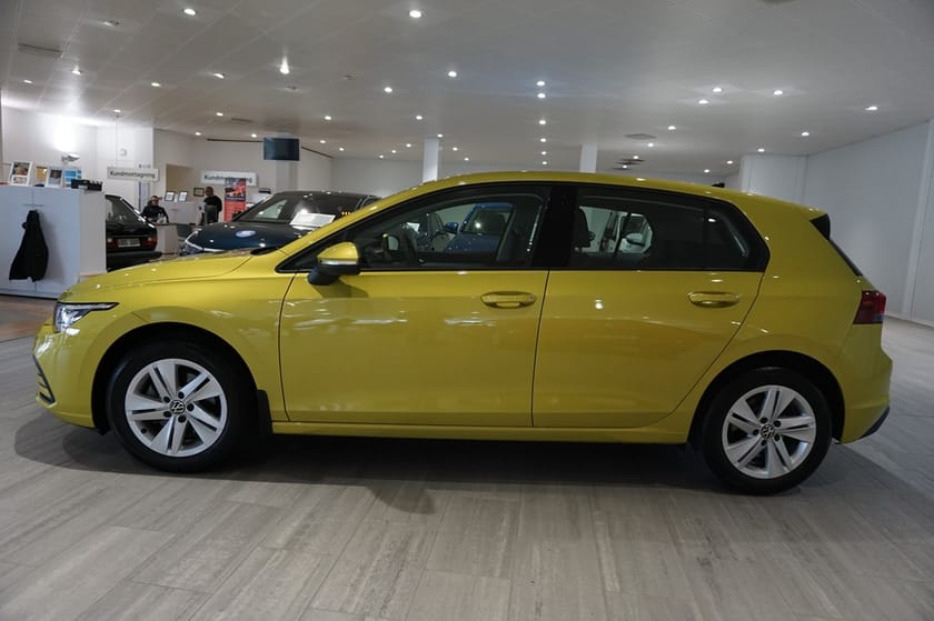 Bild 2 av Volkswagen Golf 1.0 eTSI DSG7