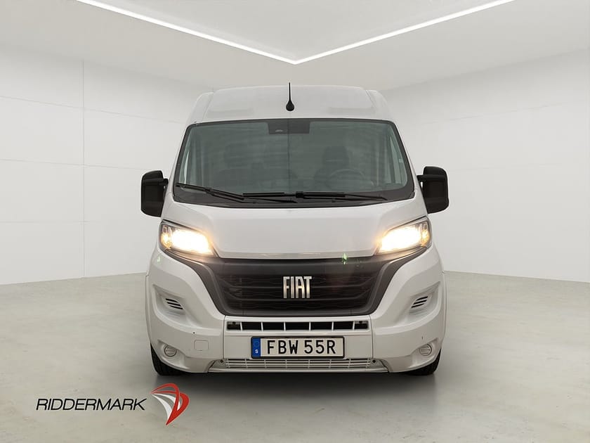 Bild 5 av Fiat Ducato Skåpbil L2H2 2.2 Kamera 3-Sits Farthållare CARPLAY Moms