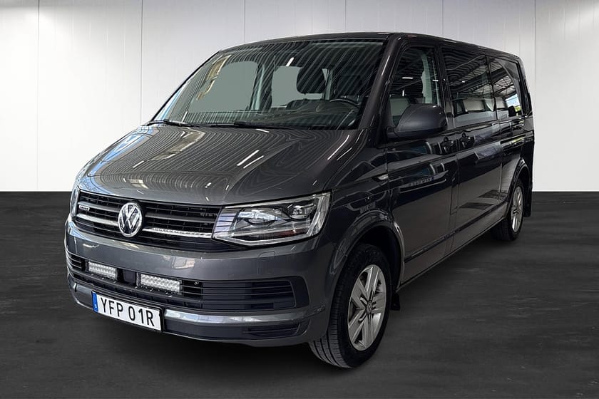 Bild 1 av Volkswagen Transporter Kombi T30 2.0 TDI BMT 4Motion KAMREM just bytt 5-sits