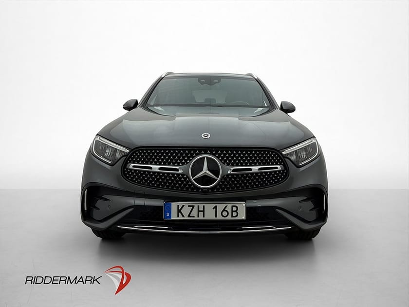 Bild 2 av Mercedes-Benz GLC 300 d e 4MATIC 4M 333hk AMG Navi Kamera Drag Värm