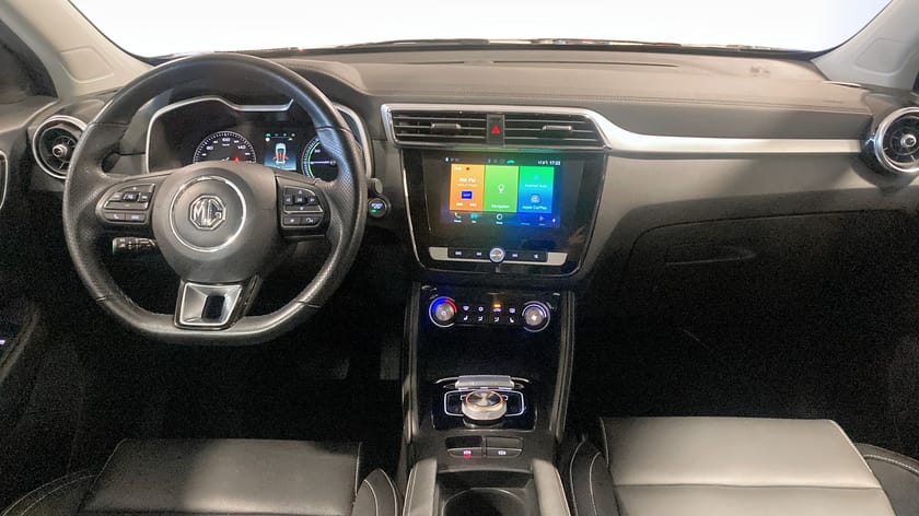 Bild 4 av MG ZS EV LHD 45KWH LUXURY MY21 PANO