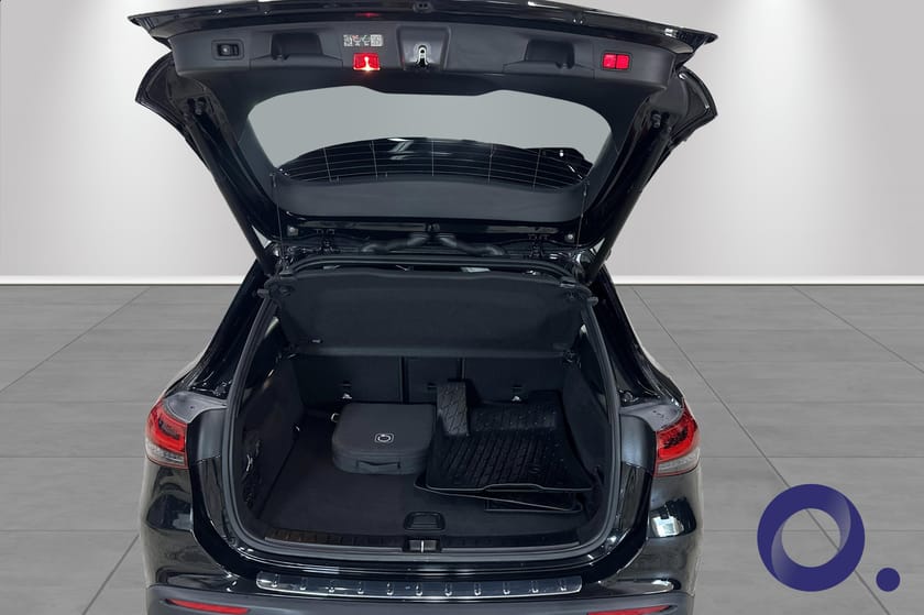 Bilde 5 av Mercedes-Benz EQA 300 4MATIC 4 MATIC,NATTPAKKE,HENGERFESTE,EL.SETER