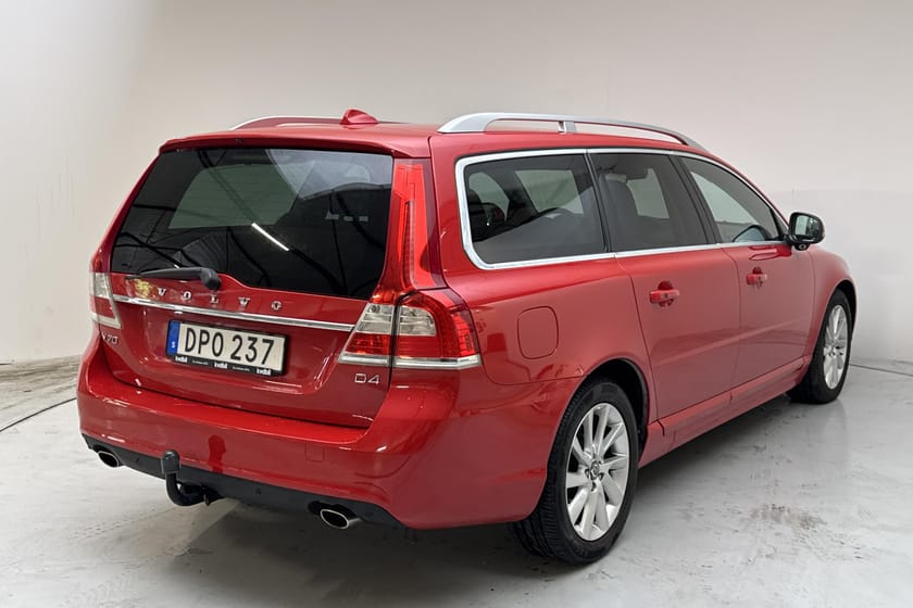 Bild 3 av Volvo V70 II D4 (181hk) Summum BE GPS Drag