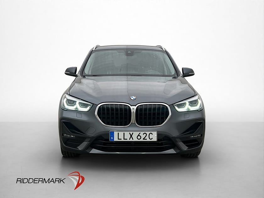 Bild 2 av BMW X1 xDrive25e 220hk Sport Line Drag Navi Kamera Halvskinn