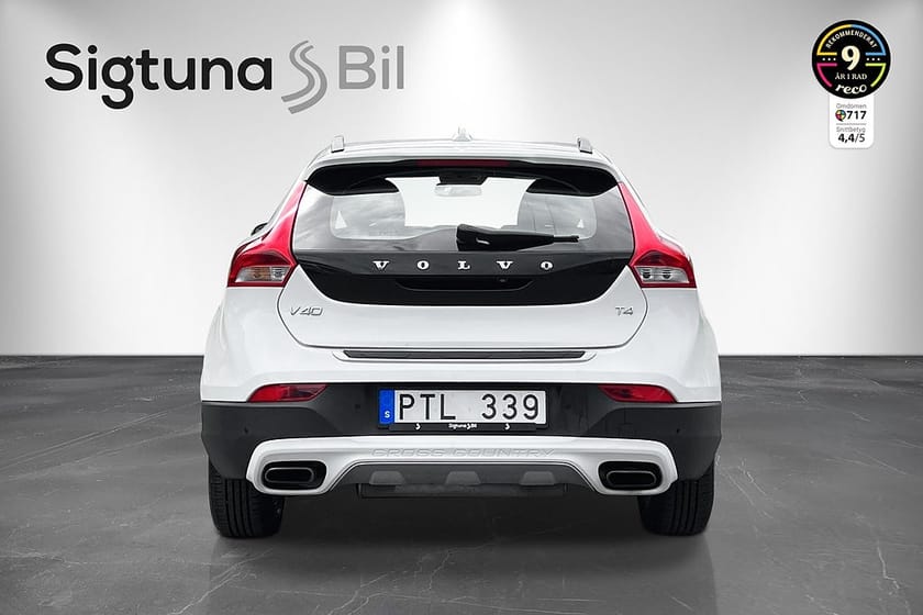 Bild 4 av Volvo V40 Cross Country T4 Momentum / Panorama / Backkamera