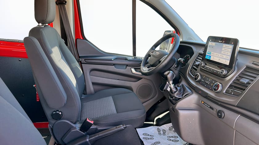 Bild 3 av Ford Transit Custom 320 Kombi 2.0 Ecoblue, Manuell, 130hk