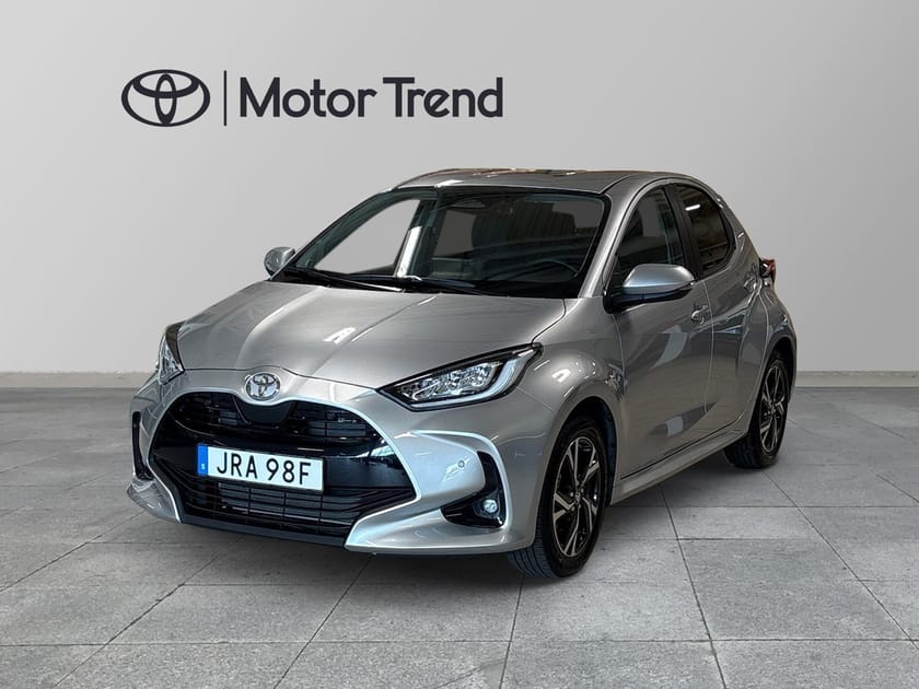 Bild 1 av Toyota Yaris Hybrid 115 ActivePlus Säkerhetspaket Vinterhjul