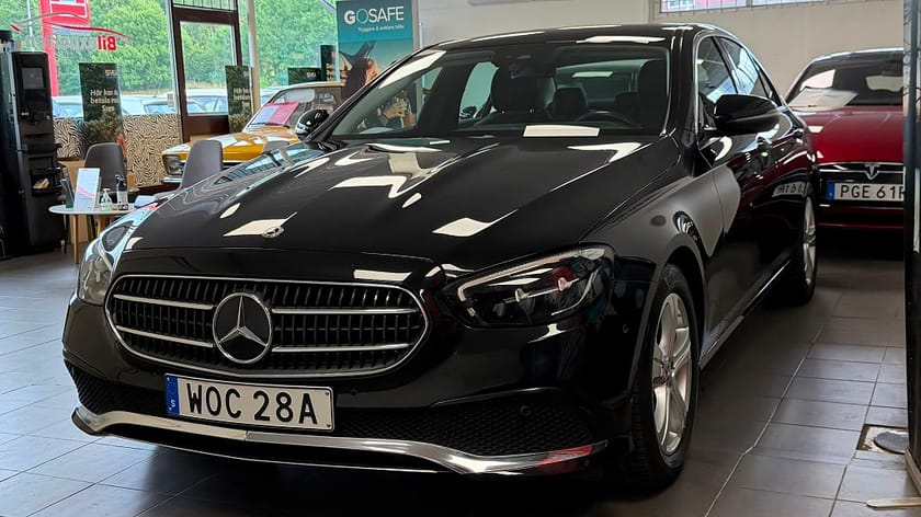 Bild 2 av Mercedes-Benz E 220 d 9G-Tronic Avantgarde Euro6|3,45%ränta|En Ägare
