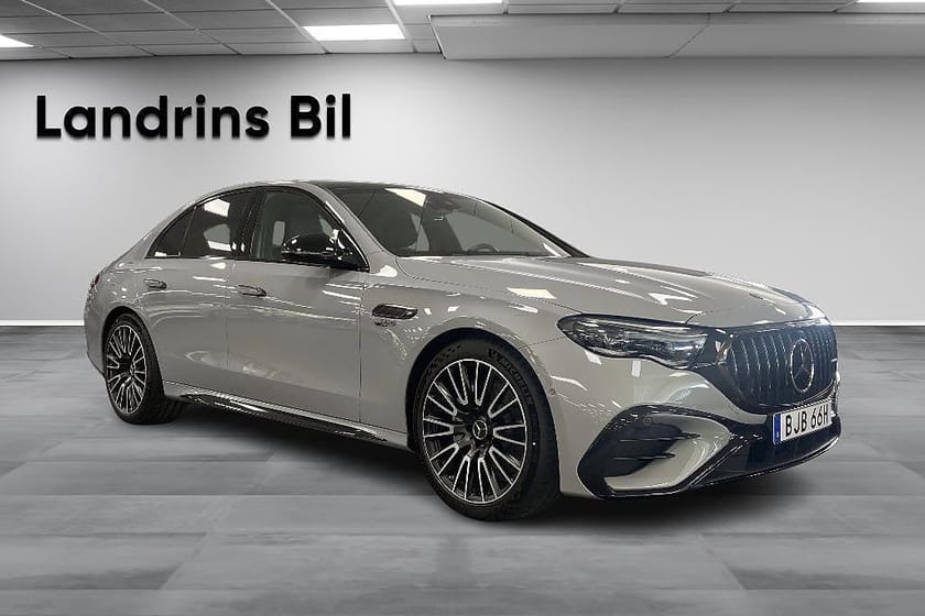 Bild 3 av Mercedes-Benz AMG E 53 HYBRID 4MATIC+