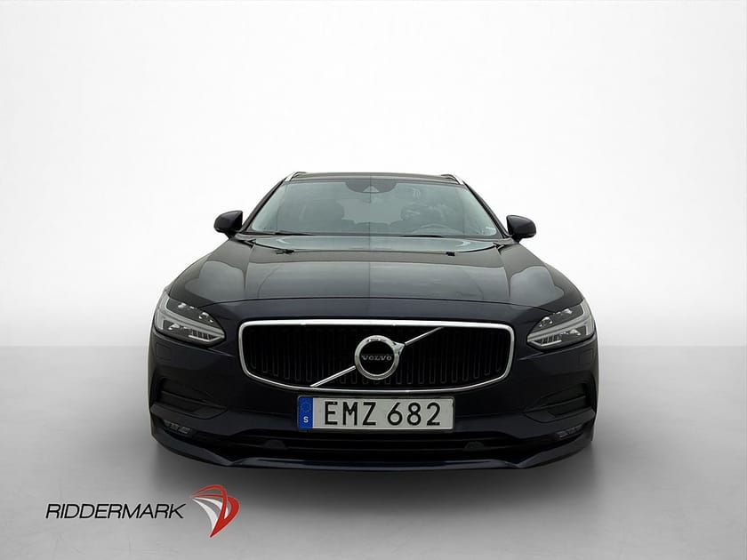 Bild 2 av Volvo V90 D4 AWD Momentum VOC Värm Kamera H/K Dragkrok