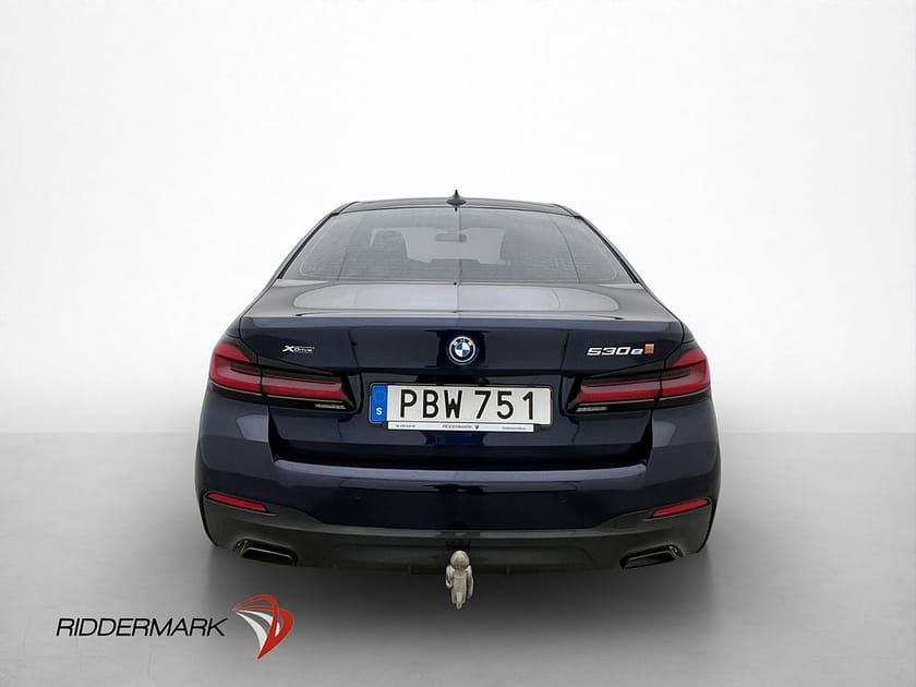 Bild 3 av BMW 530e xDrive Sedan 292hk M Sport HiFi Dragkrok Kamera Skinn