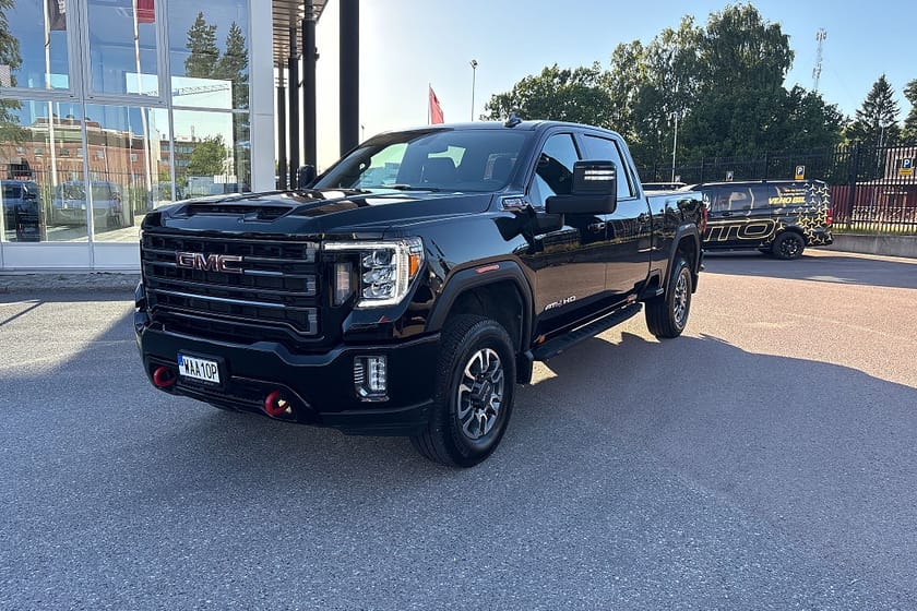 Bild 1 av GMC Sierra 2500 HD Crew Cab 6.6 V8 Duramax 4WD/1600 mil