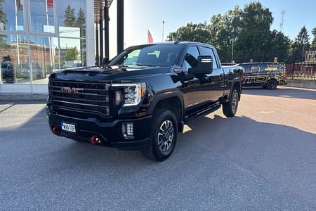 GMC Sierra 2500 HD Crew Cab 6.6 V8 Duramax 4WD/1600 mil
