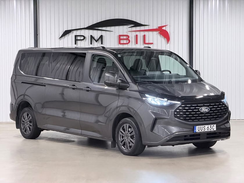 Bild 2 av Ford Tourneo Custom 320 320L 2.0 AWD / 9-Sits / Läder / S&V-Hjul / Moms