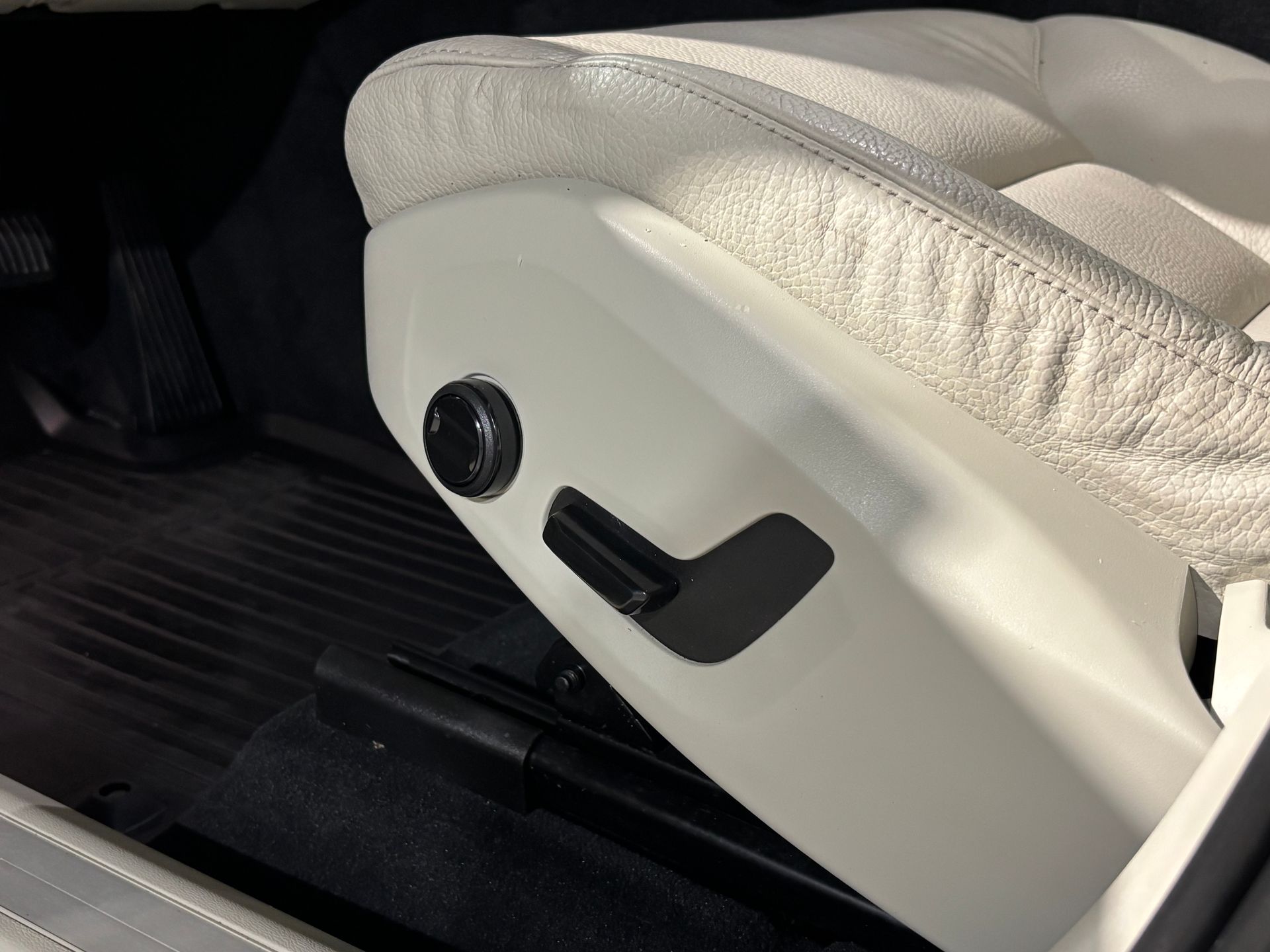 Volvo XC60 Recharge T6 Core Edition 2024, bild 7/10