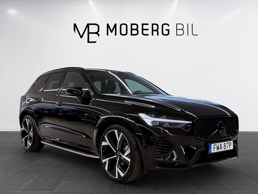 Bild 4 av Volvo XC60 Recharge T6 350hk Black EDT HUD B&W 360 Pano Orrefors