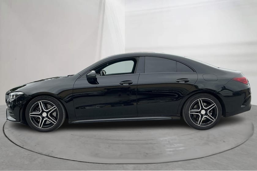 Bild 2 av Mercedes-Benz CLA 220 Coupé C118 (190hk) AMG Night Panorama