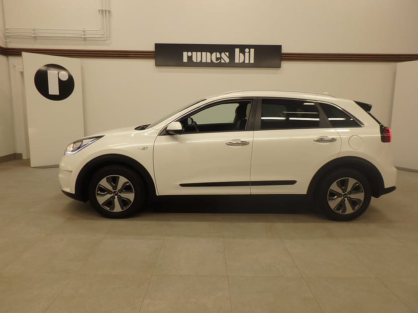 Bild 2 av Kia Niro Hybrid DCT Advance Plus Euro 5 Fin 141hk