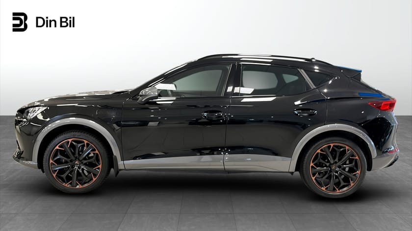 Bild 2 av CUPRA Formentor VZ e-Hybrid 245 hk