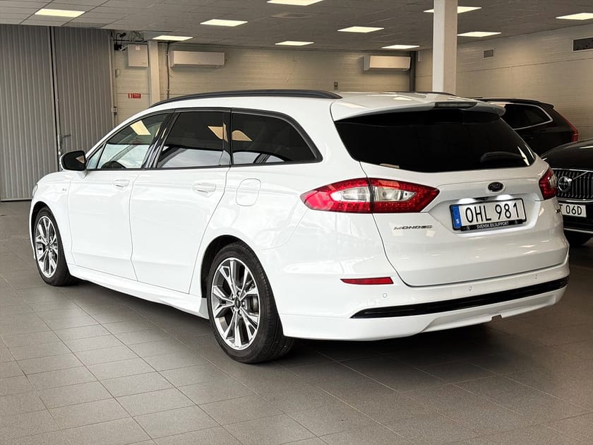 Bild 4 av Ford Mondeo Kombi 1.5 EcoBoost ST-Line Automat Drag Kamera