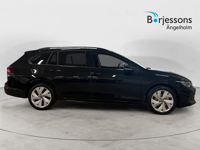 Bild 2 av Volkswagen Golf Sportscombi 1,5 TSI 150 HK LIFE