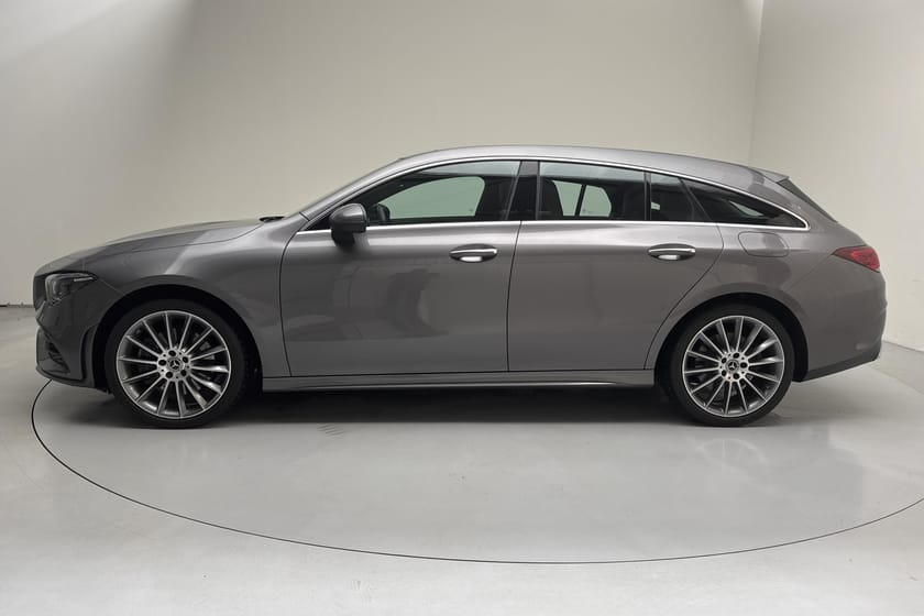 Bild 2 av Mercedes-Benz CLA 250 e Shooting Brake (218hk) AMG Line Pano