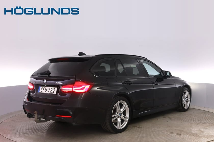 Bild 4 av BMW 320d xDrive Touring M Sport Skinn Drag P-sensorer V-hjul